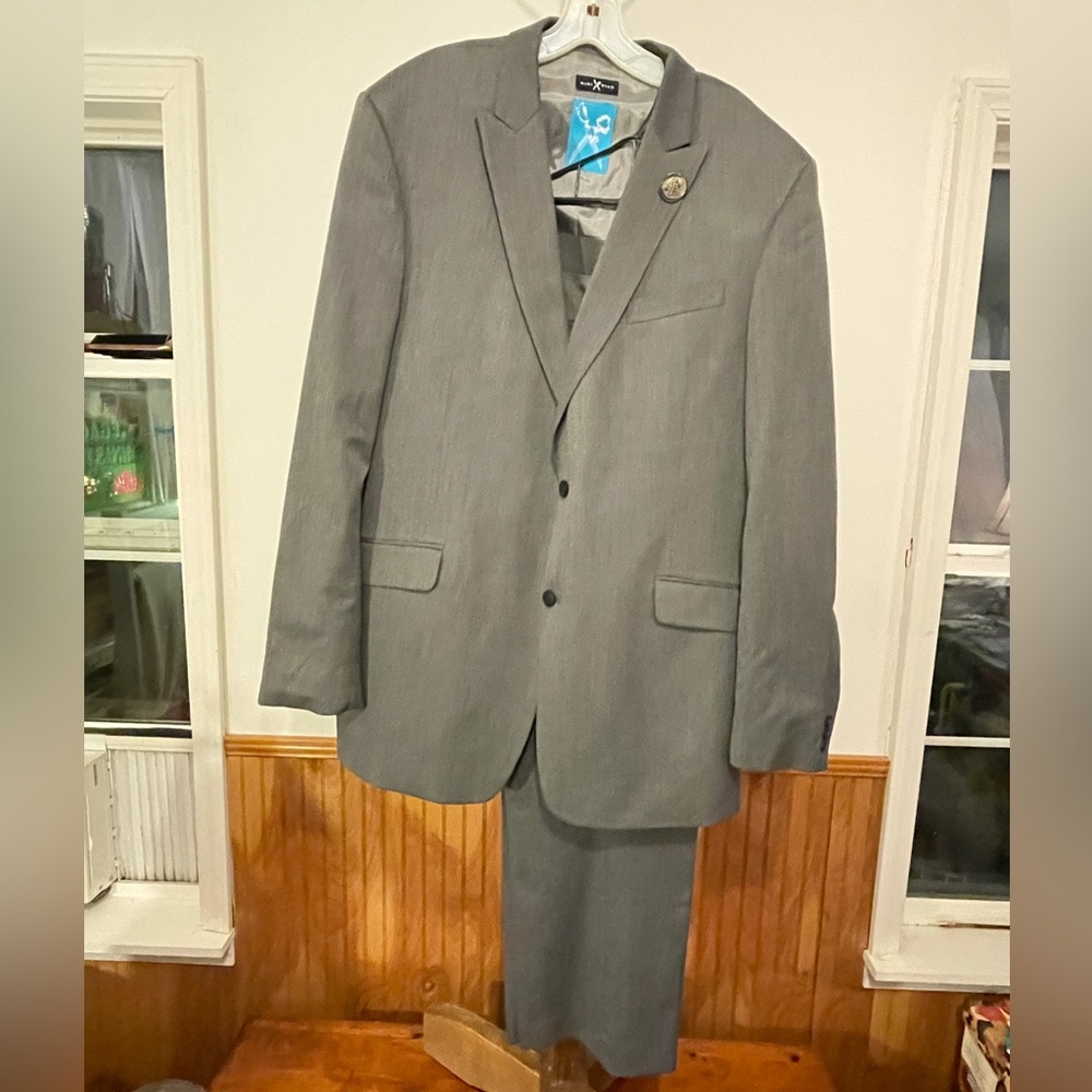 Vintage Beautiful 2 Piece Suit Gray, Designed for Barnum & Bailey By Marc Eckō